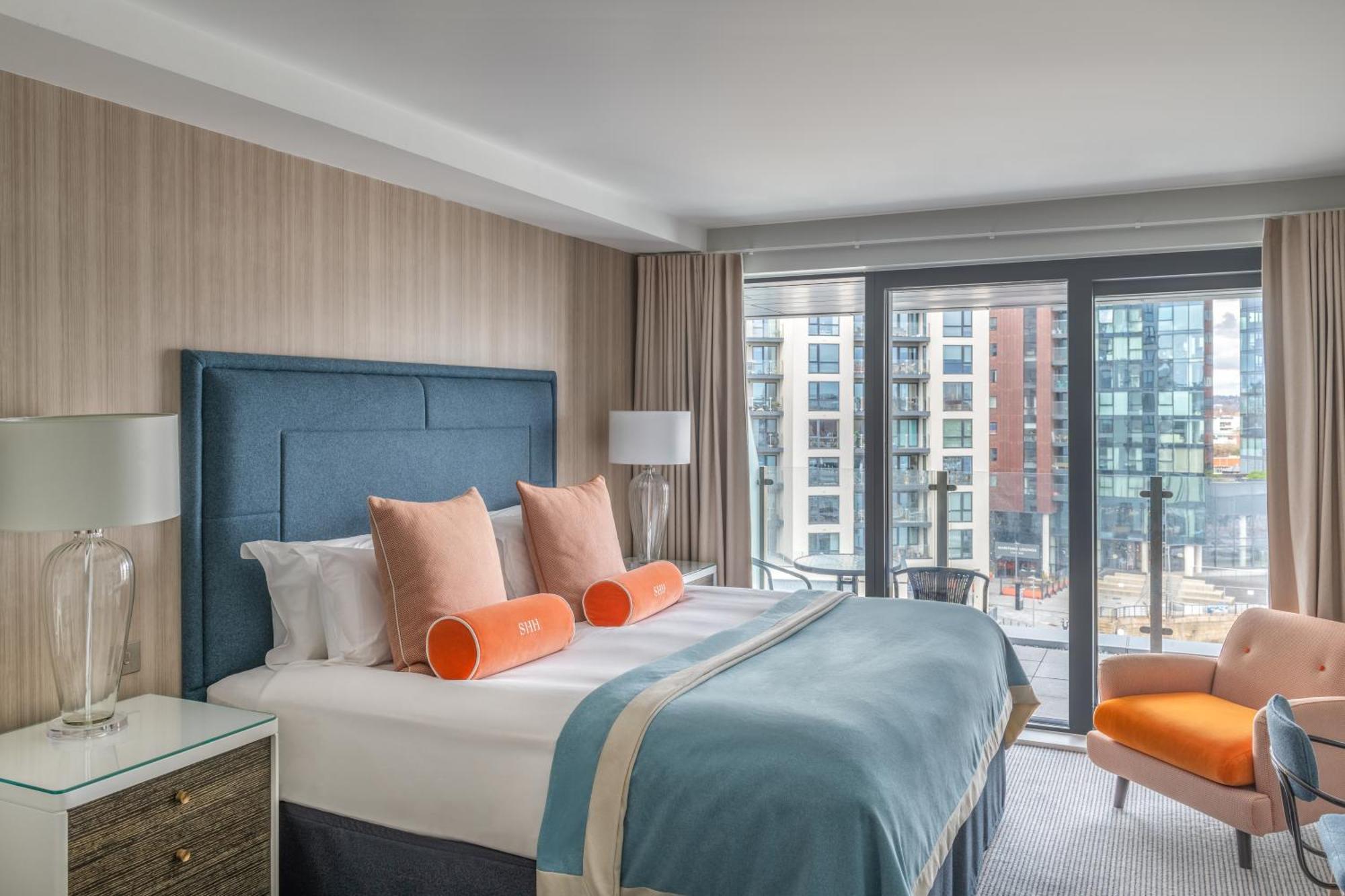 Harbour Hotel & Spa Southampton Pokoj fotografie A bedroom at the Hilton London West End